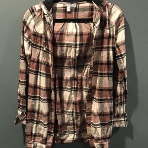 ❄️B1G1F One Step Up plaid button down w/hood small